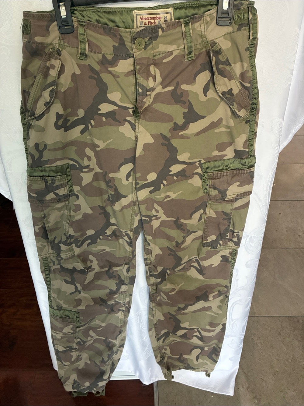 Abercrombie & Fitch Women’s Camouflage Cargo Pants - Olive/Brown
